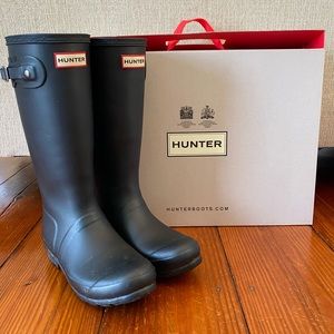 Hunter Original Big Kid Rain Boots Size 5 WITH BOX